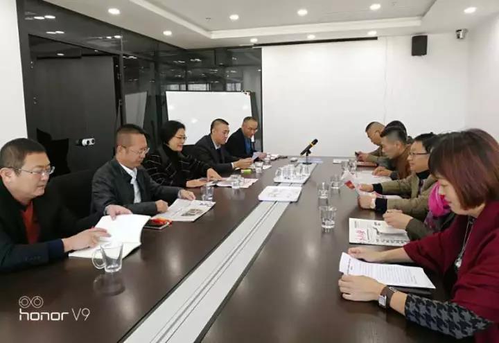 -民建唐山市路北二支部召開學習宣傳貫徹落實中共十九大精神座談會.jpg