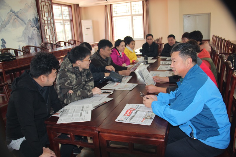 學(xué)習(xí)十九大精神 助力地方發(fā)展民建唐山市開(kāi)平區(qū)工委赴遷安遷西考察調(diào)研3-1.jpg