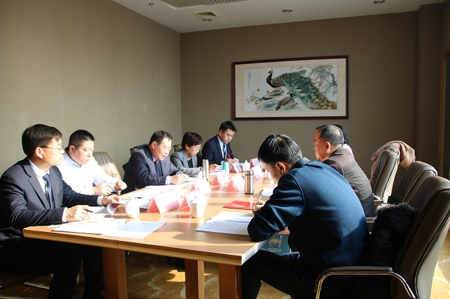 中共邯鄲市委統(tǒng)戰(zhàn)部常務(wù)副部長、市政府僑務(wù)辦公室主任連玉平應(yīng)邀出席并講話，建河北省委組織部部長、監(jiān)督委員會辦公室主任洪立江應(yīng)邀出席并講話-會場2-1.jpg