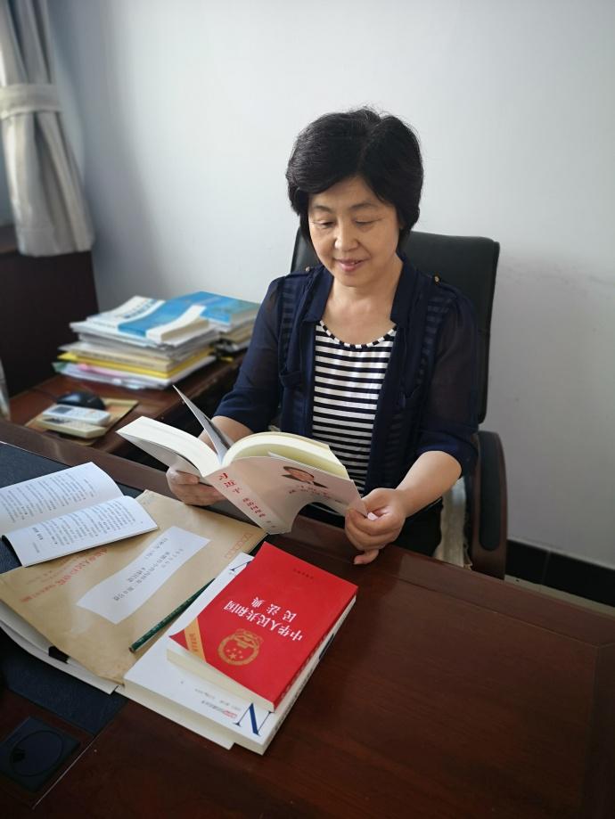 民建承德市委領導班子成員及骨干會員談學習貫徹中共十九屆五中全會精神感想2.jpg