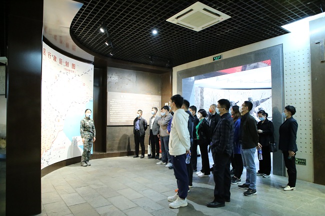 民建省直工委赴保定阜平開展愛國主義教育1 (1)-1.jpg