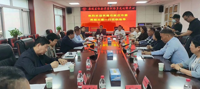 會(huì)員之家展新姿  志愿服務(wù)啟新篇1 (1).jpg