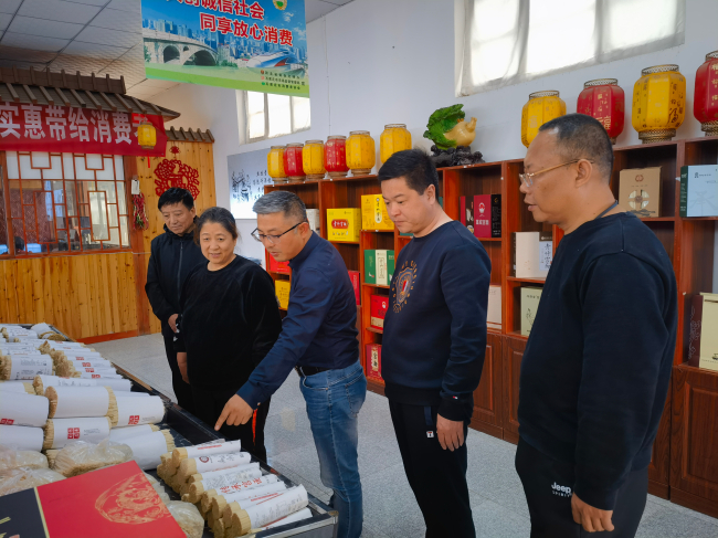民建石家莊市委裕華二支部調研藁城區非遺文化企業 (2) (2).jpg