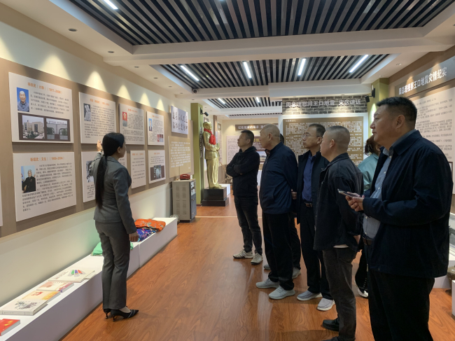 民建河北省委省直工委辛集三支部舉行愛國主義教育活動1.jpg