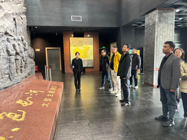 民建商貿支部赴博物館參觀 (2).jpg