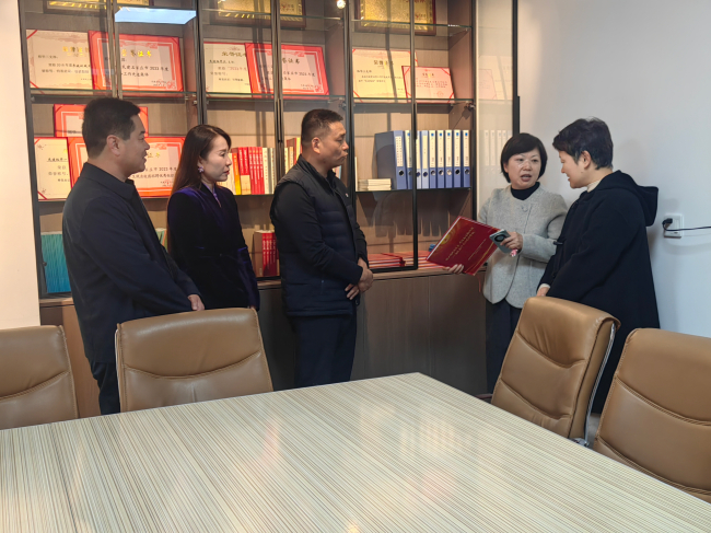裕華區統戰部長到民建裕華區基層委調研 (2).jpg