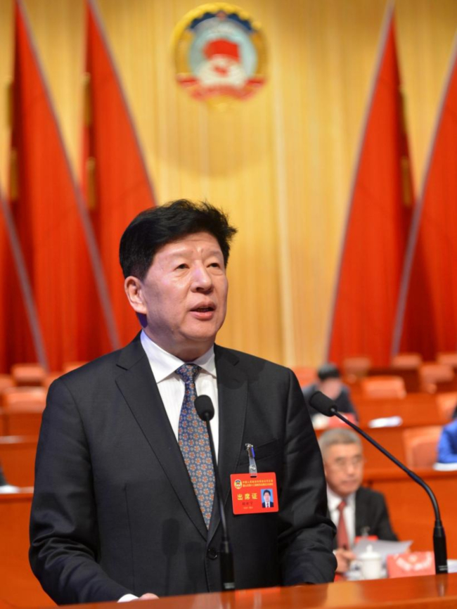 市政協副主席、民建唐山市委主委胡世寧在市政協十三屆五次會議第二次全體會議上作大會發言.jpg