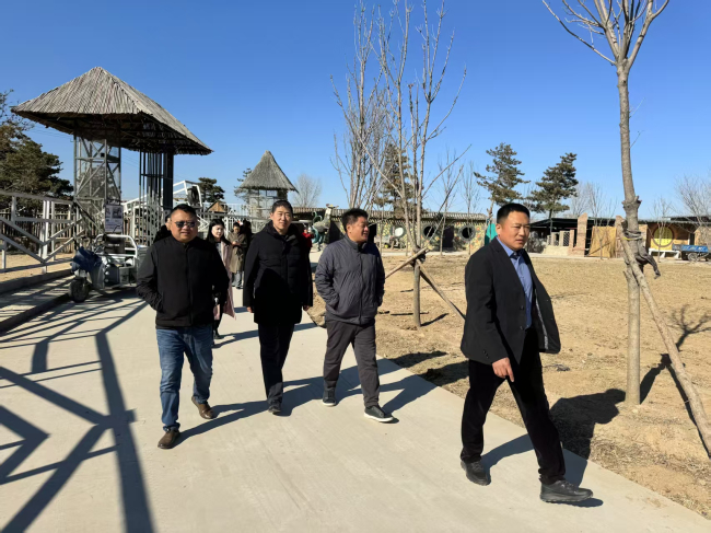 20250224民建保定市委農業農村委員會、資源環境委員會聯合赴保定市直隸家庭農場開展調研活動2 (2).jpg