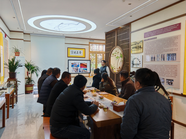 20250304民建保定市委競秀支部與民革保定市委新階層支部聯合舉辦“傳承宮廷正骨，守護骨態健康”中醫講座活動 (2).jpg