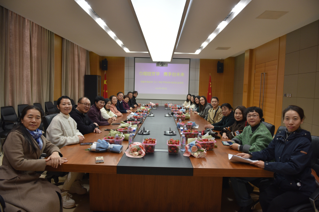 民建唐山市委豐南區總支組織開展“三八”婦女節走訪會員企業活動1 (1) (2).jpg