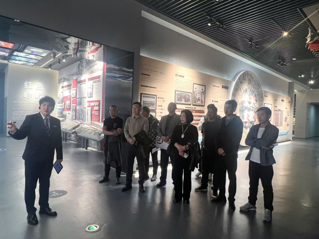 20250331民建保定市委新華支部赴保定市城市展示中心參觀學(xué)習(xí)2 (2).jpg