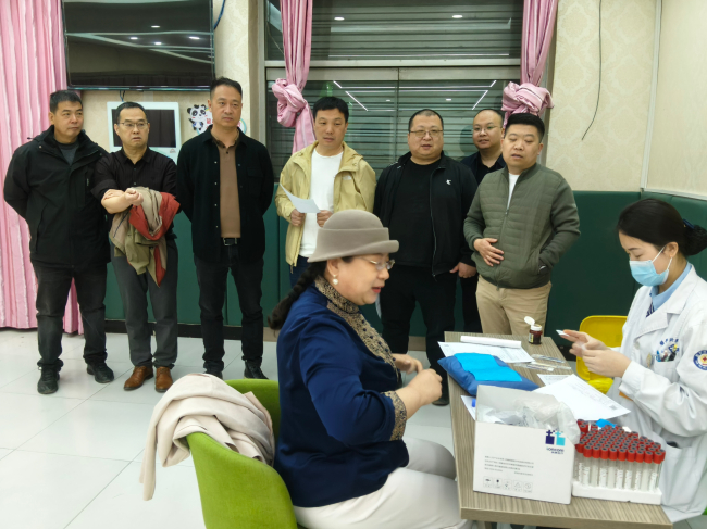 20250401民建保定市委新階層二支部開(kāi)展健康體檢活動(dòng)2 (2).jpg