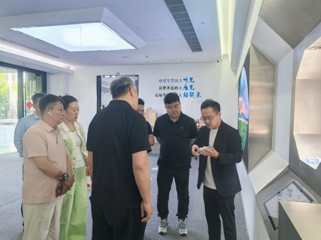 20250424民建保定市委新城支部、醫療老齡委員會聯合赴浙江諾爾康神經電子科技有限公司走訪調研3 (2).jpg