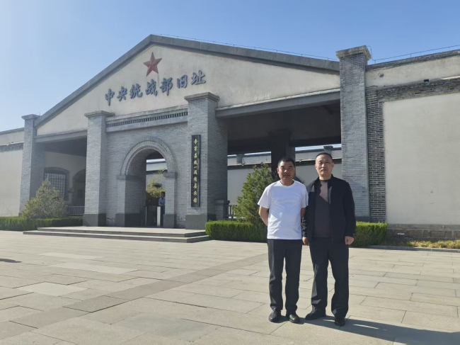 張家口民建會員佟長青、王海晨參加民建省委衛(wèi)生健康委員會全體會議.jpg